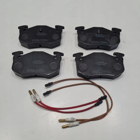 CITROEN BX KLOCKI HAMULCOWE KOMPLET FOMAR FO 435281 CITROEN BX KLOCKI HAMULCOWE KOMPLET FOMAR FO 435281