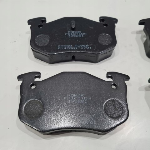CITROEN BX KLOCKI HAMULCOWE KOMPLET FOMAR FO 435281 CITROEN BX KLOCKI HAMULCOWE KOMPLET FOMAR FO 435281