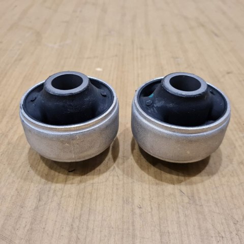 FORD SEAT VW SILENTBLOCK TULEJA WAHACZA LEMFORDER 17683 01 FORD SEAT VW SILENTBLOCK TULEJA WAHACZA LEMFORDER 17683 01