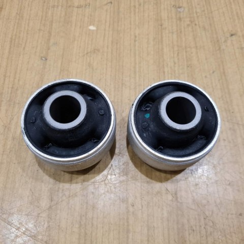 FORD SEAT VW SILENTBLOCK TULEJA WAHACZA LEMFORDER 17683 01 FORD SEAT VW SILENTBLOCK TULEJA WAHACZA LEMFORDER 17683 01