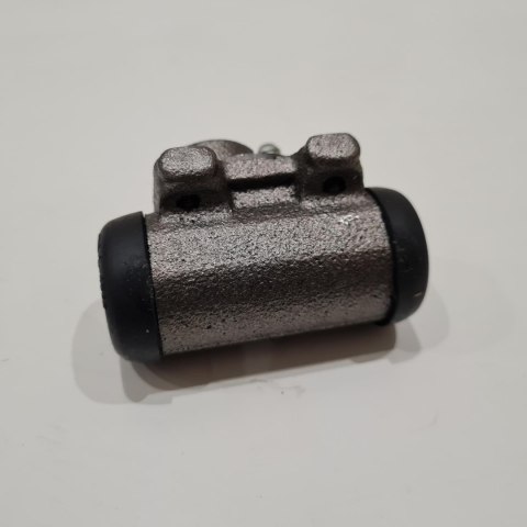 PEUGEOT 205 CYLINDEREK HAMULCOWY LPR 4663 PEUGEOT 205 CYLINDEREK HAMULCOWY LPR 4663