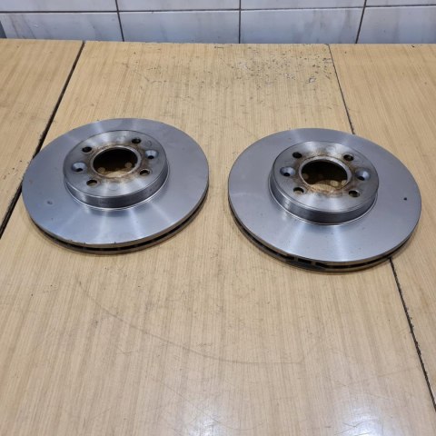 RENAULT LAGUNA I MEGANE I SAFRANE TARCZE HAMULCOWE PRZÓD KOMPLET TRW DF1032 RENAULT LAGUNA I MEGANE I SAFRANE TARCZE HAMULCOWE PRZÓD KOMPLET TRW DF1032