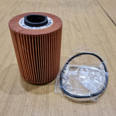 BMW SERIA 3 E36 SERIA 5 E34 FILTR OLEJU BOSCH 1 457 429 638 P9638 BMW SERIA 3 E36 SERIA 5 E34 FILTR OLEJU BOSCH 1 457 429 638 P9638