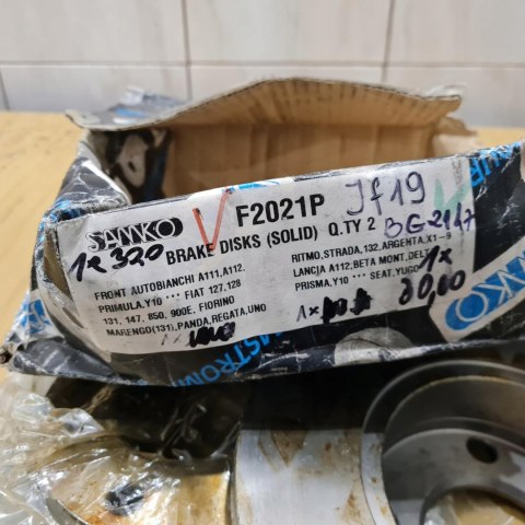 FIAT 125P FSO POLONEZ TARCZA HAMULCOWA PRZÓD PRZEDNIA KOMPLET SAMKO FIAT 125P FSO POLONEZ TARCZA HAMULCOWA PRZÓD PRZEDNIA KOMPLET SAMKO
