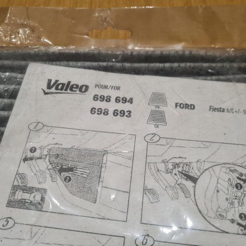 FORD FIESTA V FUSION FILTR KABINOWY 698693 VALEO FORD FIESTA V FUSION FILTR KABINOWY 698693 VALEO