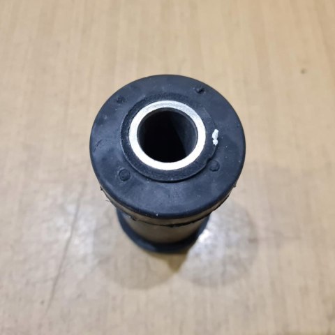 FORD TRANSIT 92-00 TULEJA METALOWO GUMOWA WAHACZA 92VB 3069 AA FORD TRANSIT 92-00 TULEJA METALOWO GUMOWA WAHACZA 92VB 3069 AA