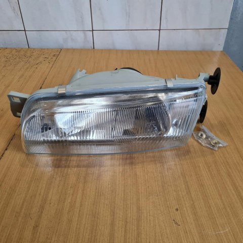 MITSUBISHI LANCER V REFLEKTOR LAMPA LEWY PRZÓD PRZEDNIA MITSUBISHI LANCER V REFLEKTOR LAMPA LEWY PRZÓD PRZEDNIA