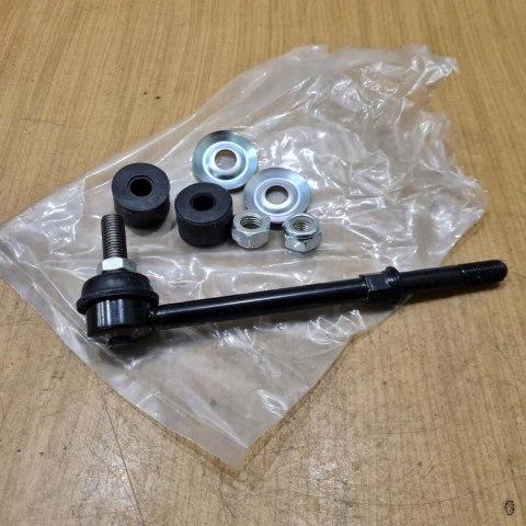 NISSAN ALMERA N15 ŁĄCZNIK STABILIZATORA NISSAN ALMERA N15 ŁĄCZNIK STABILIZATORA