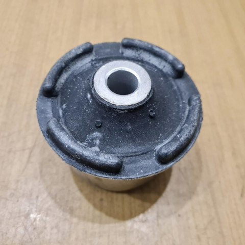 OPEL VECTRA B TULEJA SILENTBLOCK BELKI ZAWIESZENIA OPEL VECTRA B TULEJA SILENTBLOCK BELKI ZAWIESZENIA