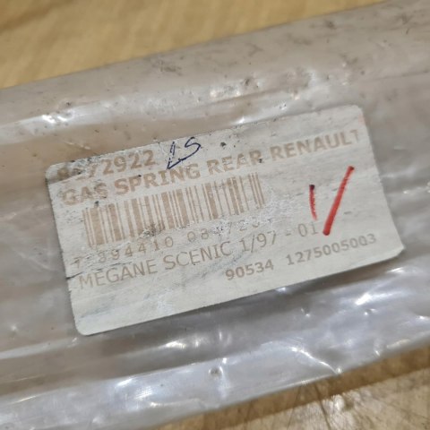 RENAULT MEGANE SCENIC I SIŁOWNIK TYLNEJ KLAPY BAGAŻNIKA RENAULT MEGANE SCENIC I SIŁOWNIK TYLNEJ KLAPY BAGAŻNIKA