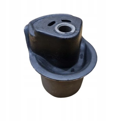 SEAT TOLEDO VW GOLF III IV VENTO CORRADO TULEJA TYLNEJ BELKI SEAT TOLEDO VW GOLF III IV VENTO CORRADO TULEJA TYLNEJ BELKI