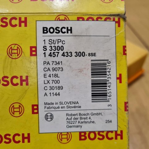 VOLVO S60 S80 I V70 II XC70 I FILTR POWIETRZA BOSCH S 3300 1 457 433 300 VOLVO S60 S80 I V70 II XC70 I FILTR POWIETRZA BOSCH S 3300 1 457 433 300