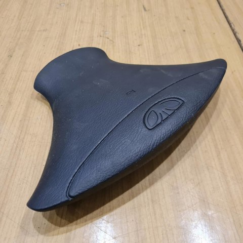 DAEWOO NUBIRA ZAŚLEPKA KIEROWNICY PRZYCISK KLAKSONU NOWA ! DAEWOO NUBIRA ZAŚLEPKA KIEROWNICY PRZYCISK KLAKSONU NOWA !