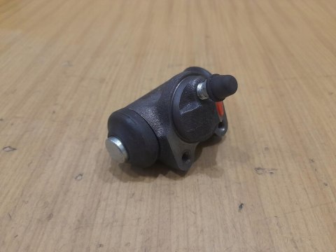 DAEWOO TICO CYLINDEREK HAMULCOWY TYŁ TYLNY DAEWOO TICO CYLINDEREK HAMULCOWY TYŁ TYLNY