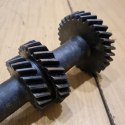 FIAT 125P WAŁEK POŚREDNI SKRZYNI BIEGÓW 4 BIEGI NOWY !