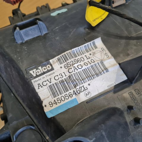 PEUGEOT 406 OBUDOWA NAGRZEWNICY VALEO PEUGEOT 406 OBUDOWA NAGRZEWNICY VALEO