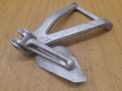 DUCATI 748 916 996 998 SET PODNÓŻEK LEWY TYŁ