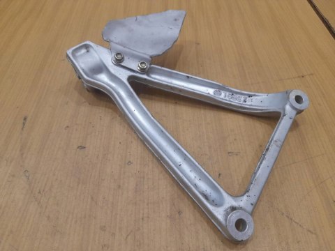 DUCATI 748 916 996 998 SET PODNÓŻEK LEWY TYŁ