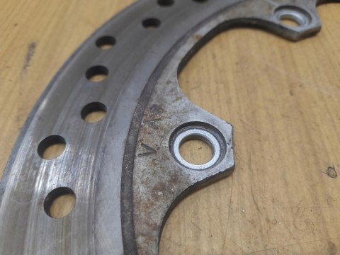 HONDA CBR 600 F2 PC25 TARCZA HAMULCOWA PRZÓD HONDA CBR 600 F2 PC25 TARCZA HAMULCOWA PRZÓD