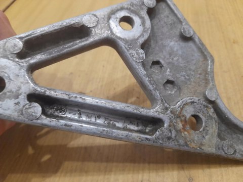 HONDA VT 500 C SHADOW SET PODNÓŻEK MOCOWANIE