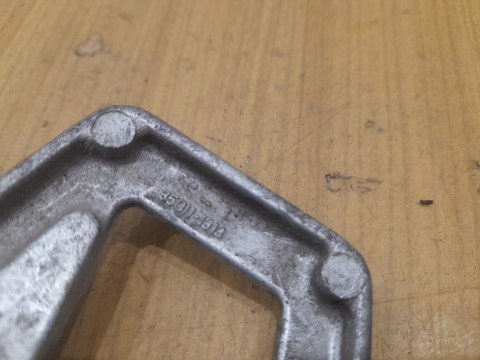 KAWASAKI GPX 750 SET PODNÓŻEK MOCOWANIE