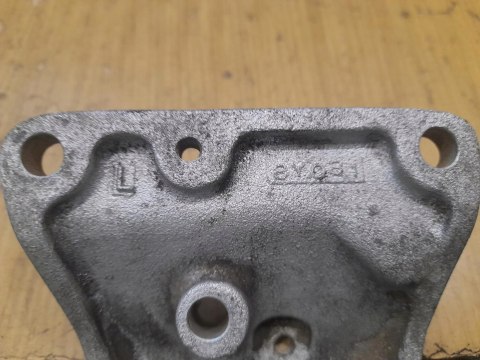 SUZUKI GSXR 1100 SET PODNÓŻEK MOCOWANIE LEWY