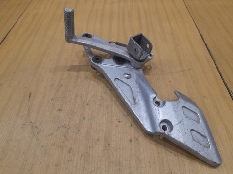 SUZUKI GSXR 1100 W SET PODNÓŻEK MOCOWANIE SUZUKI GSXR 1100 W SET PODNÓŻEK MOCOWANIE