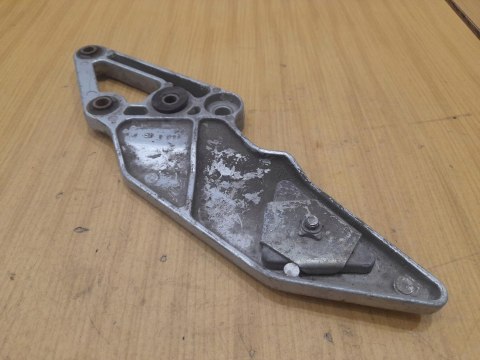 SUZUKI GSXR 750 SET PODNÓŻEK MOCOWANIE