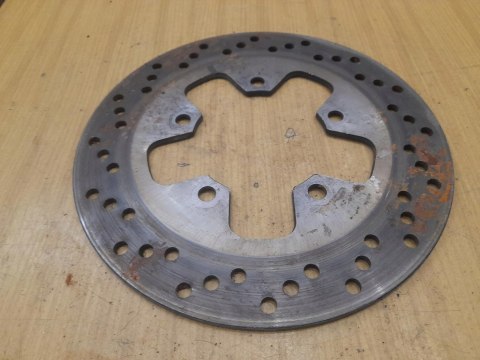 SUZUKI GSXR 750 TARCZA HAMULCOWA TYŁ TYLNA SUZUKI GSXR 750 TARCZA HAMULCOWA TYŁ TYLNA