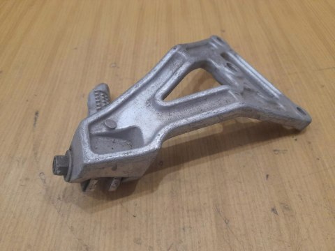 SUZUKI GSXR 750 W SET PODNÓŻEK MOCOWANIE SUZUKI GSXR 750 W SET PODNÓŻEK MOCOWANIE