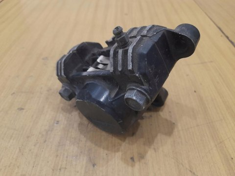 YAMAHA XJ 900 ZACISK HAMULCOWY PRZÓD PRZEDNI