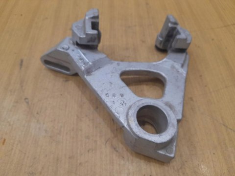 YAMAHA YZF R6 RJ03 JARZMO MOCOWANIE ZACISKU TYŁ YAMAHA YZF R6 RJ03 JARZMO MOCOWANIE ZACISKU TYŁ