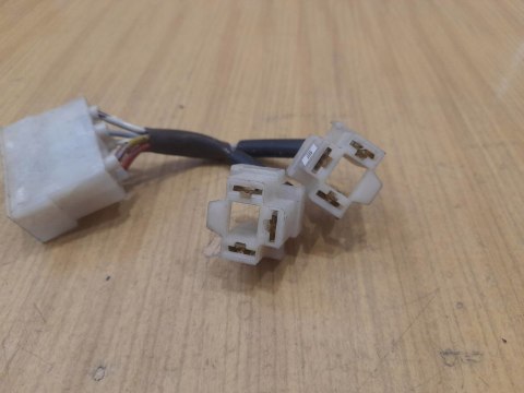 FIAT 125P FSO POLONEZ WIĄZKA KOSTKA LAMPY FIAT 125P FSO POLONEZ WIĄZKA KOSTKA LAMPY