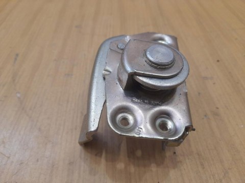 FIAT 125P ZAMEK DRZWI TYŁ LEWY PRAWY ORYGINAŁ KPL FIAT 125P ZAMEK DRZWI TYŁ LEWY PRAWY ORYGINAŁ KPL