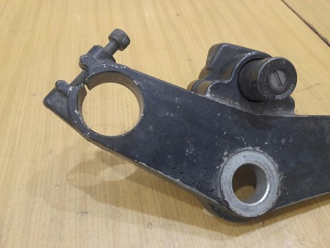 HONDA CBR 600 F1 PÓŁKA GÓRNA ZAWIESZENIA HONDA CBR 600 F1 PÓŁKA GÓRNA ZAWIESZENIA