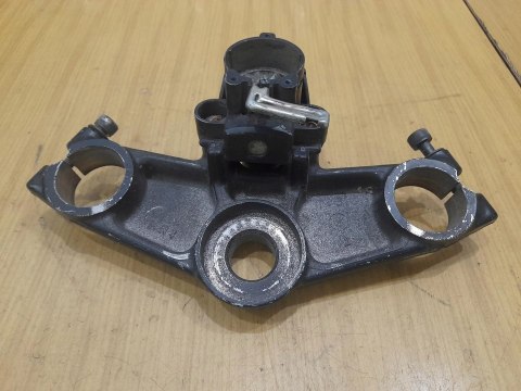 HONDA CBR 600 F1 PÓŁKA GÓRNA ZAWIESZENIA HONDA CBR 600 F1 PÓŁKA GÓRNA ZAWIESZENIA