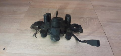 KAWASAKI Z 1000 ST PÓŁKA GÓRNA STACYJKA KPL