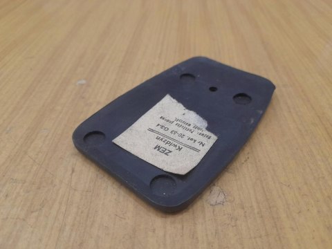 KOMAR SZTYWNIAK 232 WFM GUMA LAMPY TYŁ KOMAR SZTYWNIAK 232 WFM GUMA LAMPY TYŁ