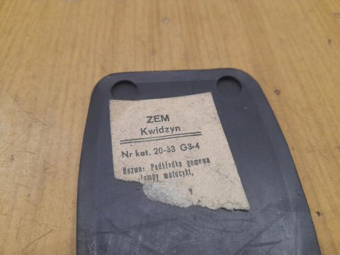 KOMAR SZTYWNIAK 232 WFM GUMA LAMPY TYŁ KOMAR SZTYWNIAK 232 WFM GUMA LAMPY TYŁ