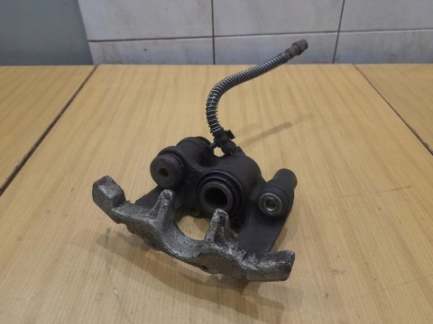 PEUGEOT 406 ZACISK HAMULCOWY TYŁ TYLNY PEUGEOT 406 ZACISK HAMULCOWY TYŁ TYLNY