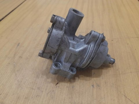 SUZUKI GSXF 600 750 POMPA OLEJU OLEJOWA