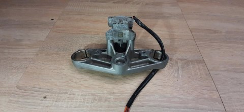 SUZUKI GSXF GSX-F 600 PÓŁKA GÓRNA ZAWIESZENIA