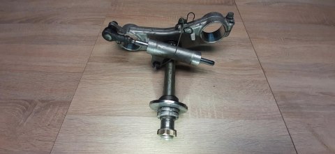 SUZUKI GSXR 1300 HAYABUSA PÓŁKA DOLNA SZTYCA SUZUKI GSXR 1300 HAYABUSA PÓŁKA DOLNA SZTYCA