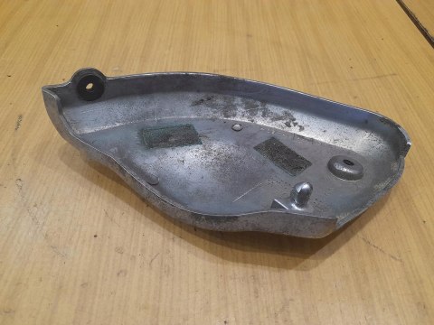 SUZUKI GSF 600 BANDIT BOK BOCZEK OWIEWKA OSŁONA