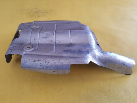 SUZUKI GSR 600 OSŁONA TERMICZNA TŁUMIKA WYDECHU SUZUKI GSR 600 OSŁONA TERMICZNA TŁUMIKA WYDECHU