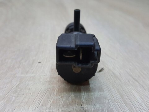 SUZUKI RGV 250 ZAWÓR ELEKTROZAWÓR ZAWOREK CZUJNIK SUZUKI RGV 250 ZAWÓR ELEKTROZAWÓR ZAWOREK CZUJNIK