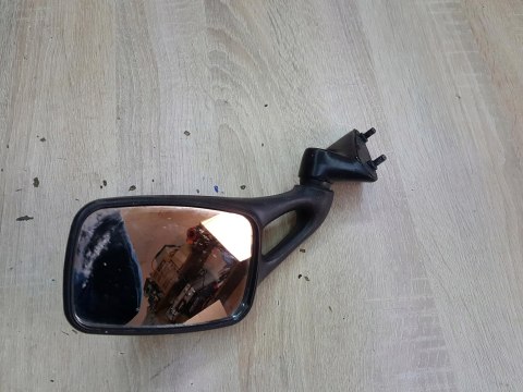 TRIUMPH TROPHY 900 1200 LUSTERKO PRAWE TRIUMPH TROPHY 900 1200 LUSTERKO PRAWE