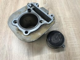 YAMAHA YFM 225 MOTO 4 CYLINDER TŁOK KOMPLET