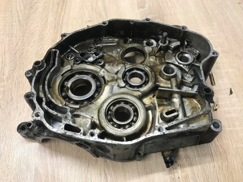 YAMAHA YFM 225 MOTO 4 KARTER OBUDOWA SILNIKA BLOK YAMAHA YFM 225 MOTO 4 KARTER OBUDOWA SILNIKA BLOK