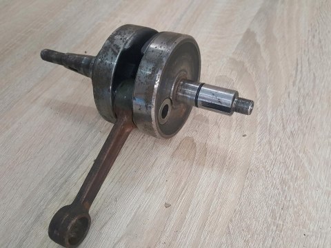 YAMAHA YZ 125 WAŁ KORBOWY KORBOWÓD ORYGINAŁ